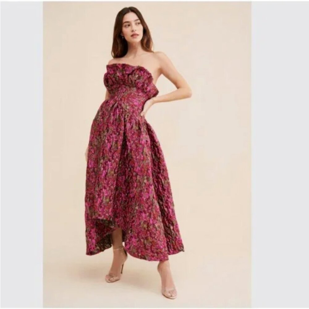 Elliatt Camellia Purple Floral Brocade Strapless Convertible Maxi Dress Gown